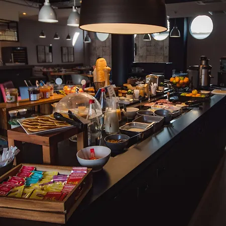 Szálloda Campanile Prime - Airport 3*