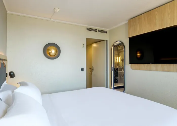 Campanile Prime - Airport Hotel