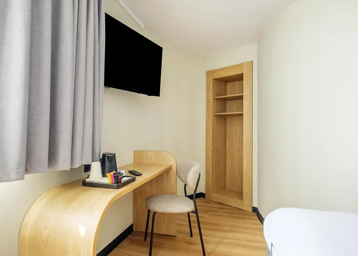 Campanile Prime - Airport 3*