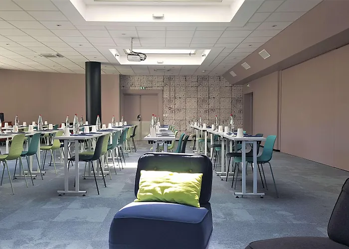 Campanile Prime - Airport Hotel