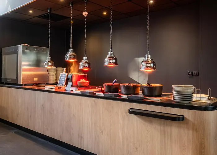 Campanile Prime - Airport