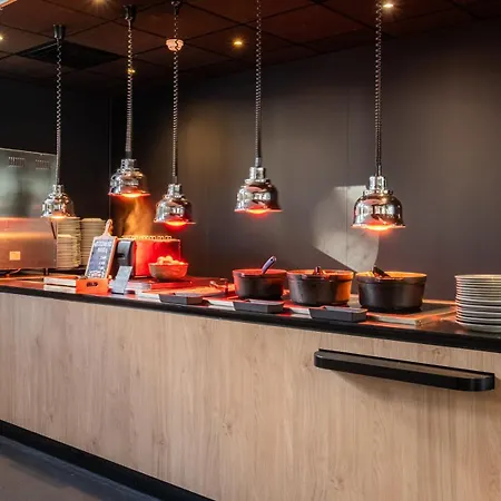 Campanile Prime - Airport