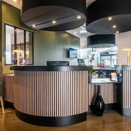 Campanile Prime - Airport מלון 3*
