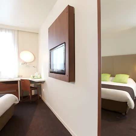 Hotel Campanile Aéroport Nice