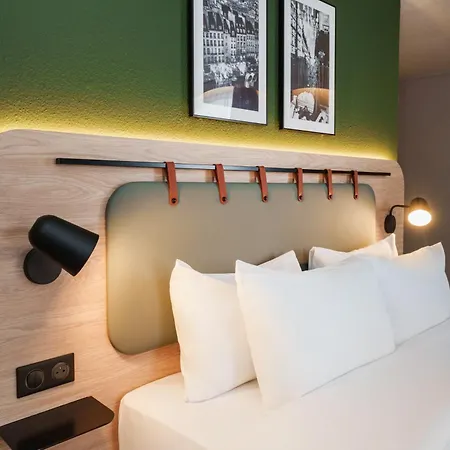 Campanile Prime - Airport فندق نيس