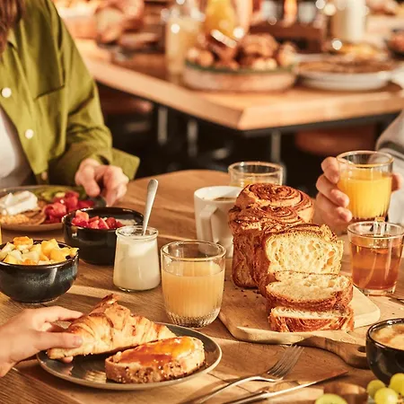 فندق Campanile Prime - Airport