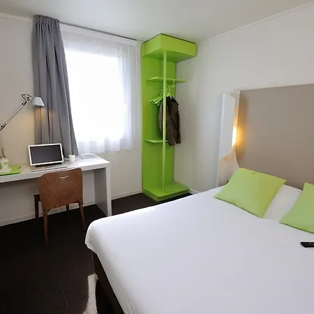 Hotel Campanile Aéroport Nice