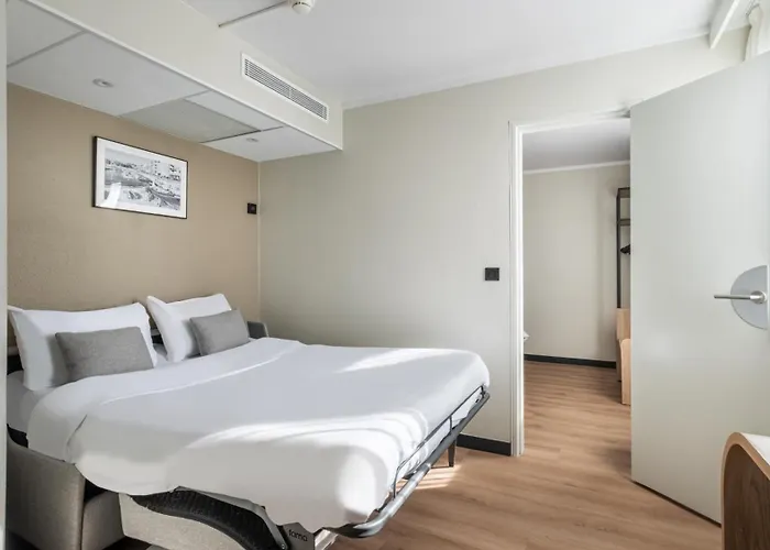 فندق Campanile Prime - Airport 3*