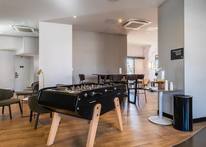 Campanile Prime - Airport